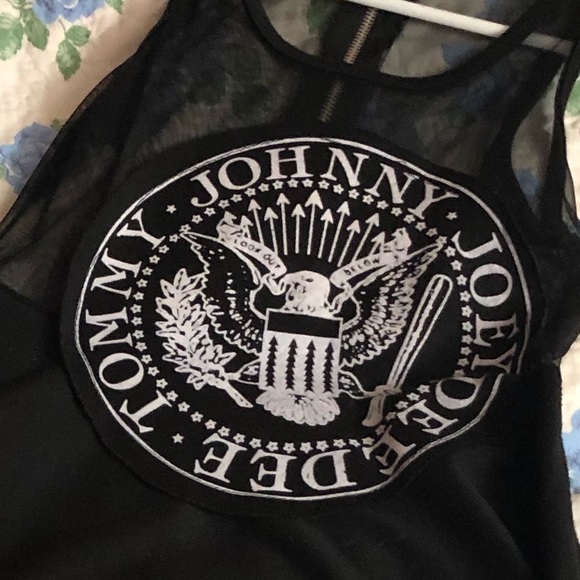 RAMONS PUNK ROCK DRESS PRIZED POSSESSION!!! - Picture 2 of 4